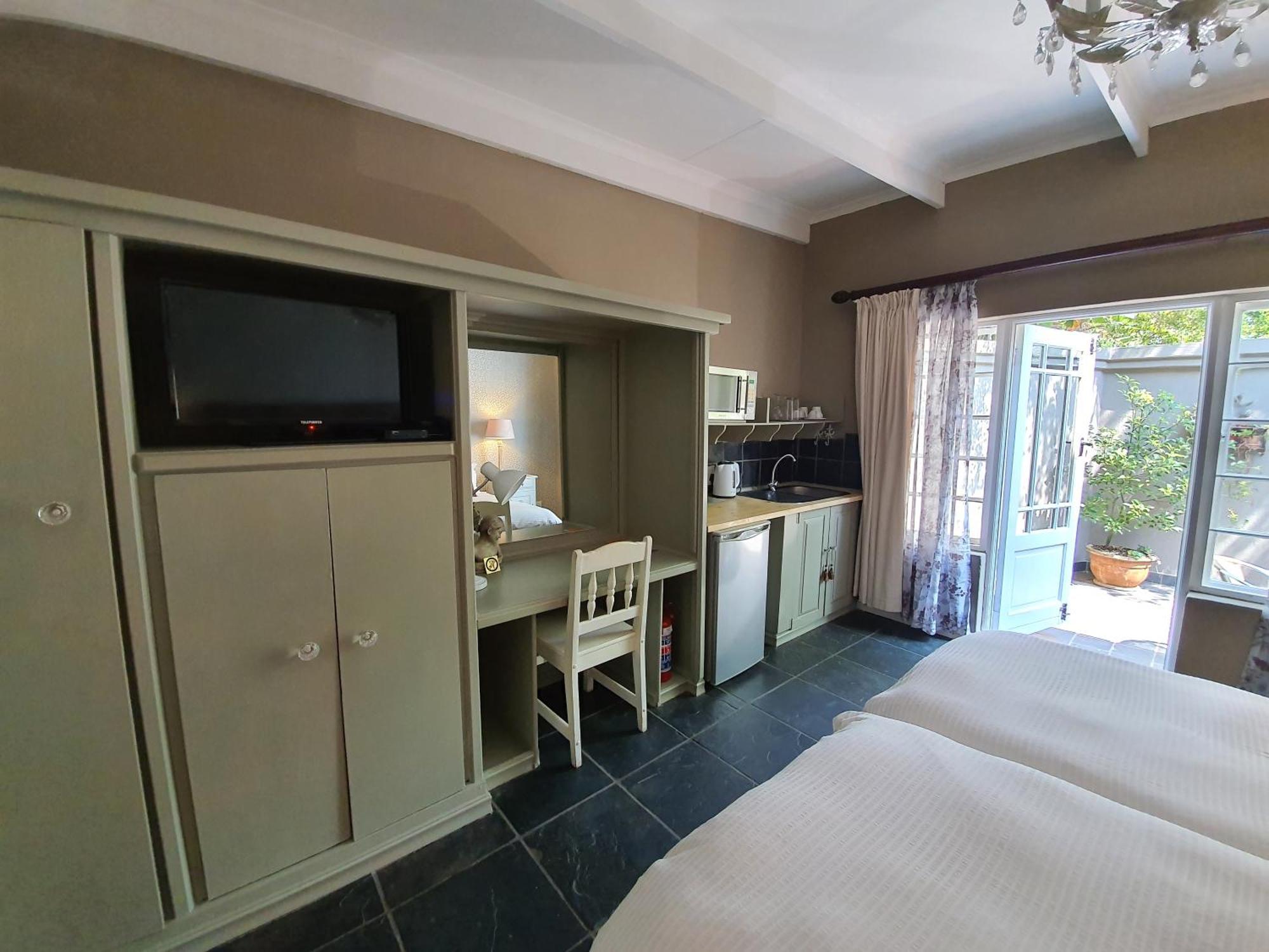 Waterhouse Guest Lodge In Muckleneuk Pretoria-Noord Szoba fotó